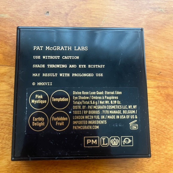 Pat McGrath Labs Divine Rose Luxe Quad Eyeshadow Palette - Picture 2 of 3